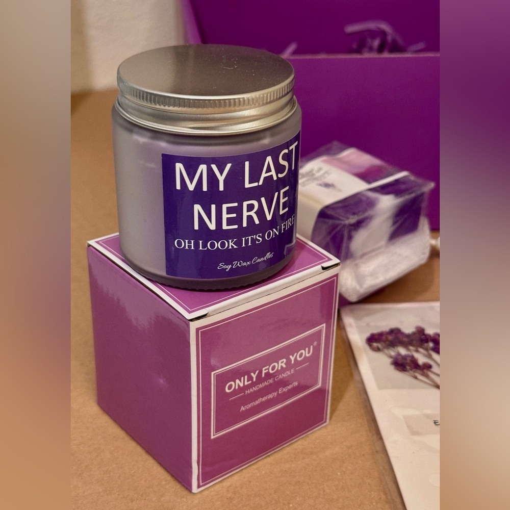 Lavender Collection Gift Box - Picture 3 of 7